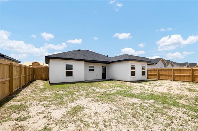 308 N Leon Avenue, Elsa, TX 78543