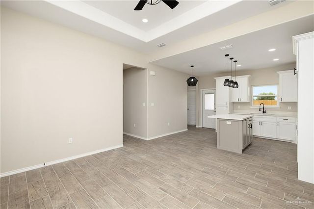 308 N Leon Avenue, Elsa, TX 78543