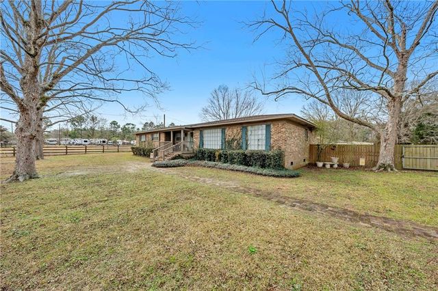 8430 Grand Bay-Wilmer S Road, Grand Bay, AL 36541