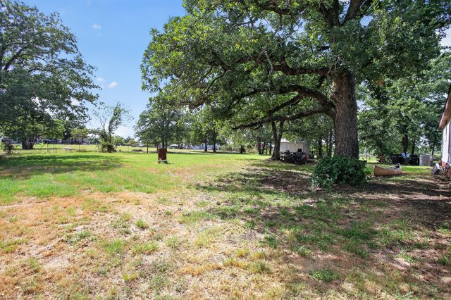 403 Prairie Lane, Azle, TX 76020