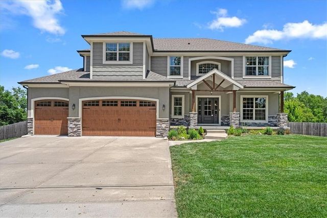 13768 Lookout Drive, Kansas City, MO 64139