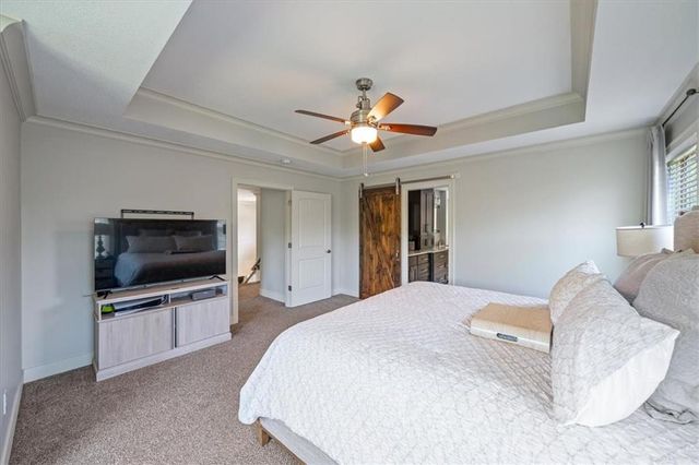 13768 Lookout Drive, Kansas City, MO 64139