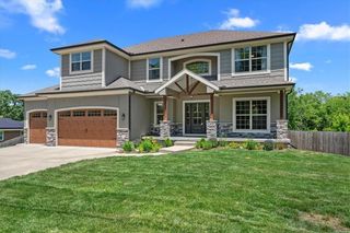 13768 Lookout Drive, Kansas City, MO 64139