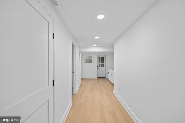 536 ONEIDA PL NW, Washington, DC 20011