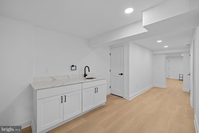 536 ONEIDA PL NW, Washington, DC 20011
