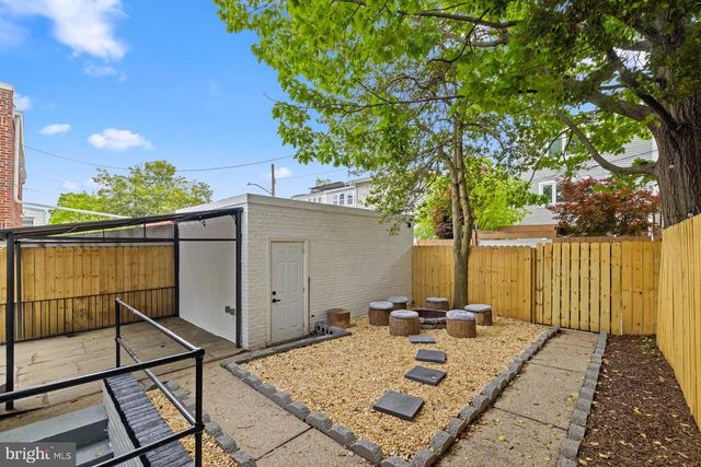 536 ONEIDA PL NW, Washington, DC 20011