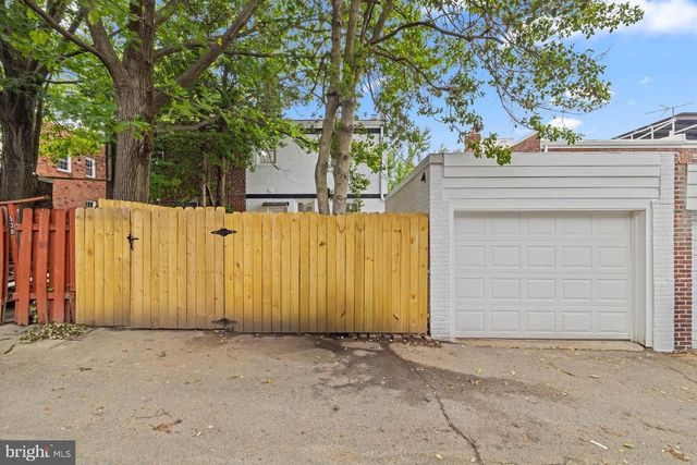 536 ONEIDA PL NW, Washington, DC 20011