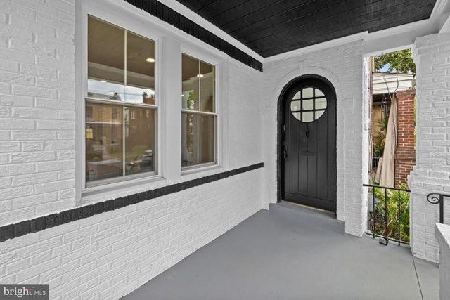 536 ONEIDA PL NW, Washington, DC 20011