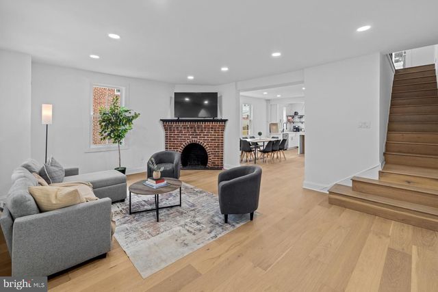 536 ONEIDA PL NW, Washington, DC 20011