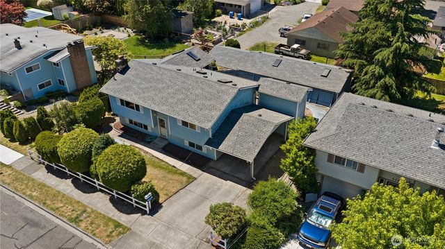 502 Kincaid Avenue, Sumner, WA 98390
