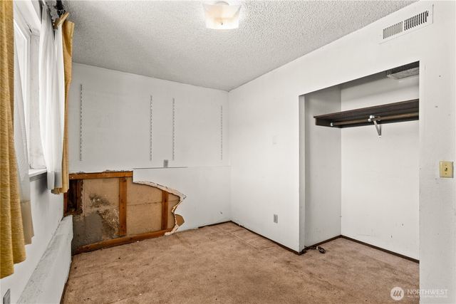 502 Kincaid Avenue, Sumner, WA 98390