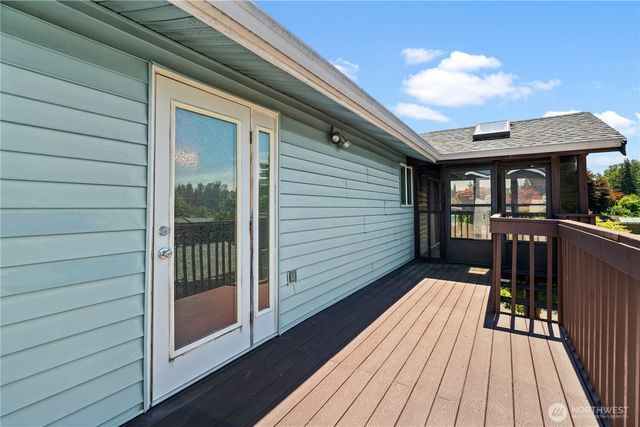 502 Kincaid Avenue, Sumner, WA 98390