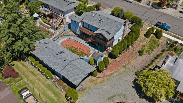 502 Kincaid Avenue, Sumner, WA 98390