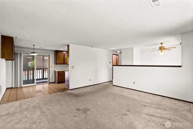 502 Kincaid Avenue, Sumner, WA 98390