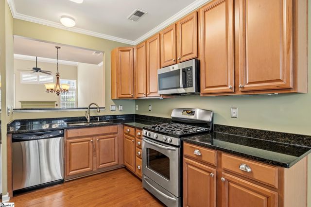 419 Cedar Pines Drive, Greenville, SC 29615