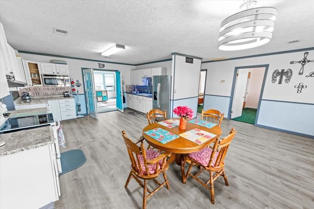 158 County Road 1733, Clifton, TX 76634