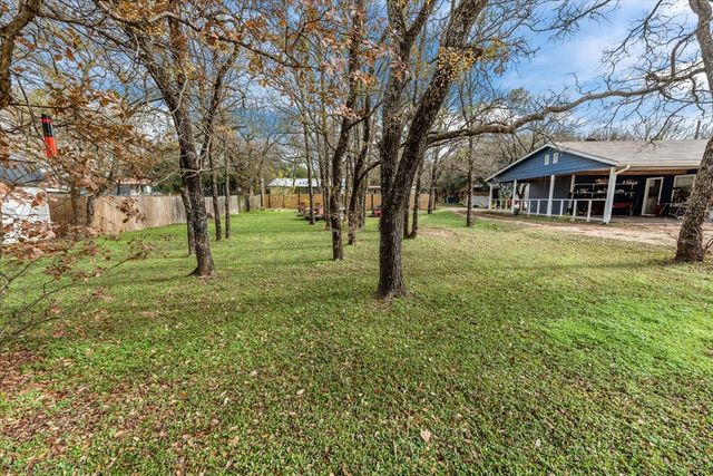158 County Road 1733, Clifton, TX 76634