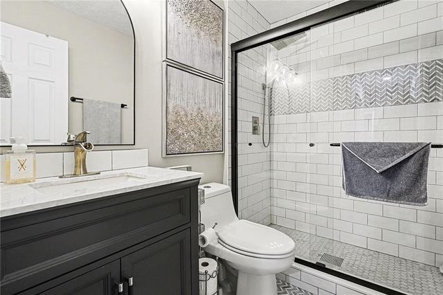 8195 River Hill Commons Drive, Ball Ground, GA 30107