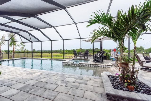 5220 LAKE VENICE DRIVE, Wimauma, FL 33598
