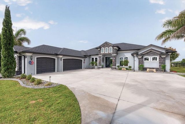 5220 LAKE VENICE DRIVE, Wimauma, FL 33598