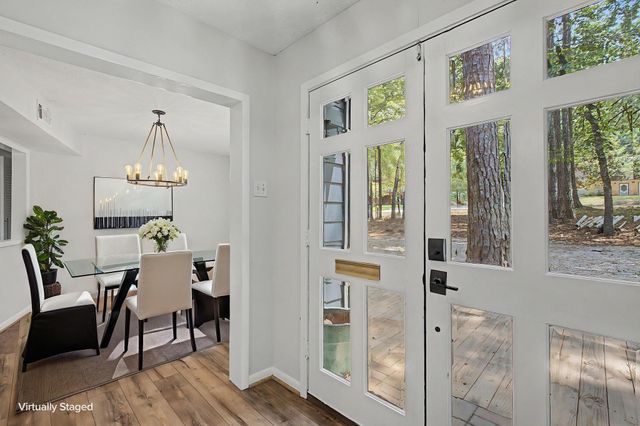 3732 Summer Lane, Huntsville, TX 77340