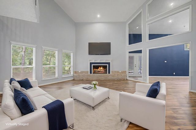 3732 Summer Lane, Huntsville, TX 77340