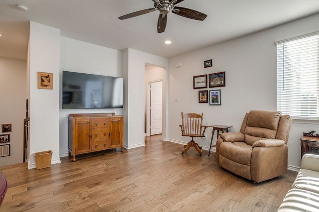 109 Crossroads Circle, Westworth Village, TX 76114