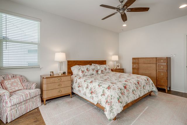 109 Crossroads Circle, Westworth Village, TX 76114