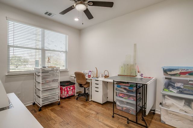 109 Crossroads Circle, Westworth Village, TX 76114