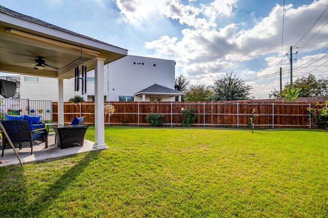 109 Crossroads Circle, Westworth Village, TX 76114