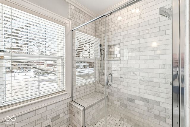 5365 N Washington Boulevard, Indianapolis, IN 46220