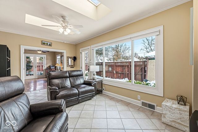 5365 N Washington Boulevard, Indianapolis, IN 46220