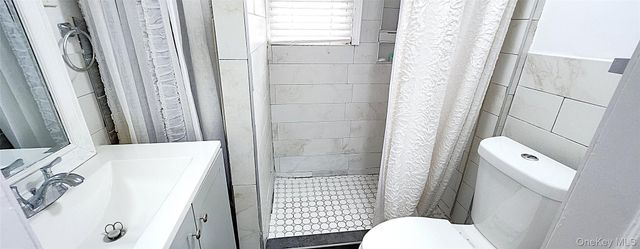 290 Roberts Avenue, Yonkers, NY 10703