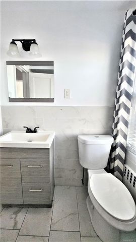 290 Roberts Avenue, Yonkers, NY 10703