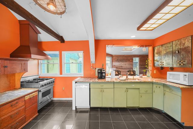2371 Yost Boulevard, Ann Arbor, MI 48104