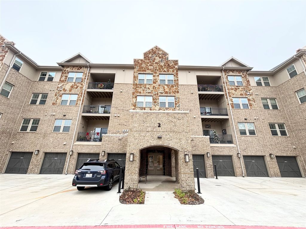 1735 Wittington Place 2304, Farmers Branch, TX 75234