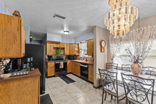 8290 52ND WAY N, Pinellas Park, FL 33781