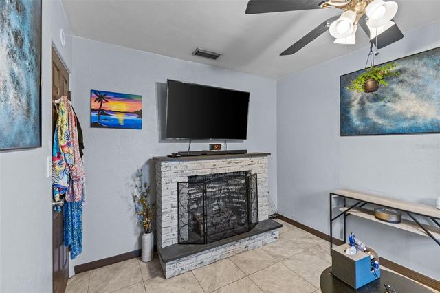 8290 52ND WAY N, Pinellas Park, FL 33781