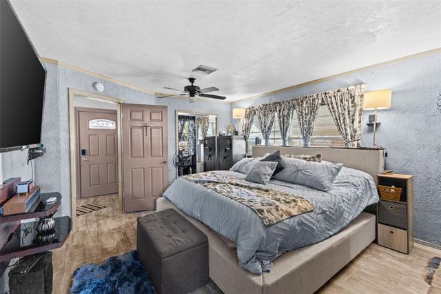 8290 52ND WAY N, Pinellas Park, FL 33781