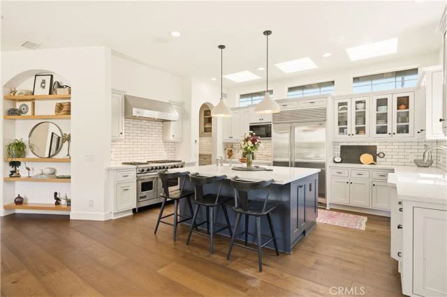 1756 10th, Manhattan Beach, CA 90266