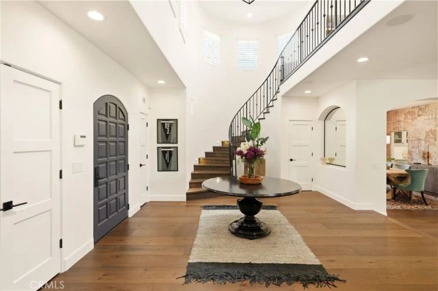 1756 10th, Manhattan Beach, CA 90266