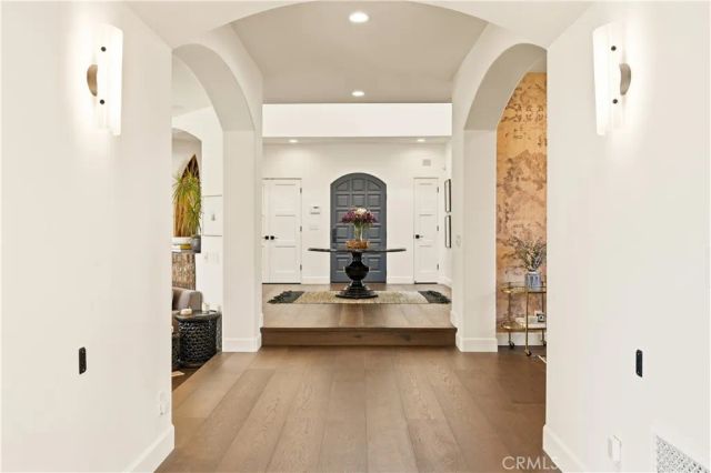 1756 10th, Manhattan Beach, CA 90266