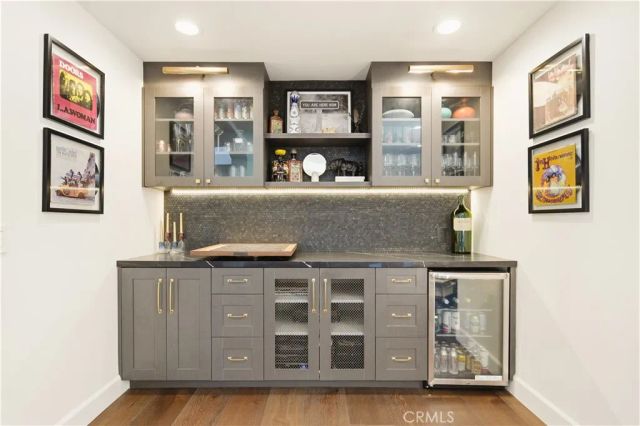 1756 10th, Manhattan Beach, CA 90266