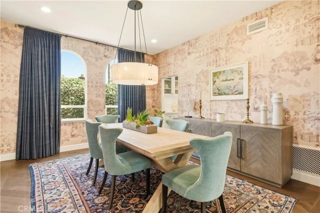 1756 10th, Manhattan Beach, CA 90266