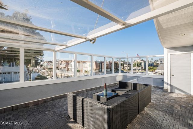 2014 Napoli Drive, Oxnard, CA 93035