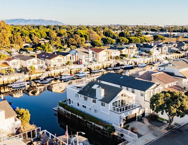 2014 Napoli Drive, Oxnard, CA 93035