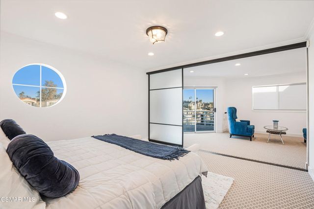 2014 Napoli Drive, Oxnard, CA 93035