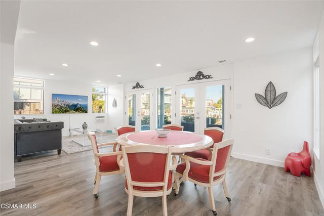 2014 Napoli Drive, Oxnard, CA 93035