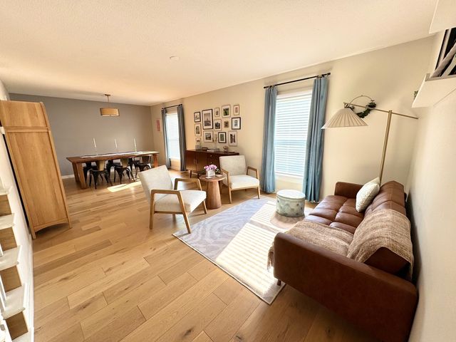 2902 S Myra Ridge Drive, Urbana, IL 61802