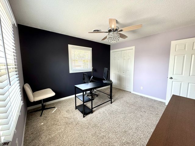 2902 S Myra Ridge Drive, Urbana, IL 61802